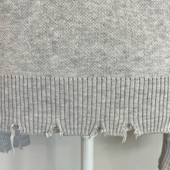 Grey Distressed Sweater by FATE - Picture 3 of 6
